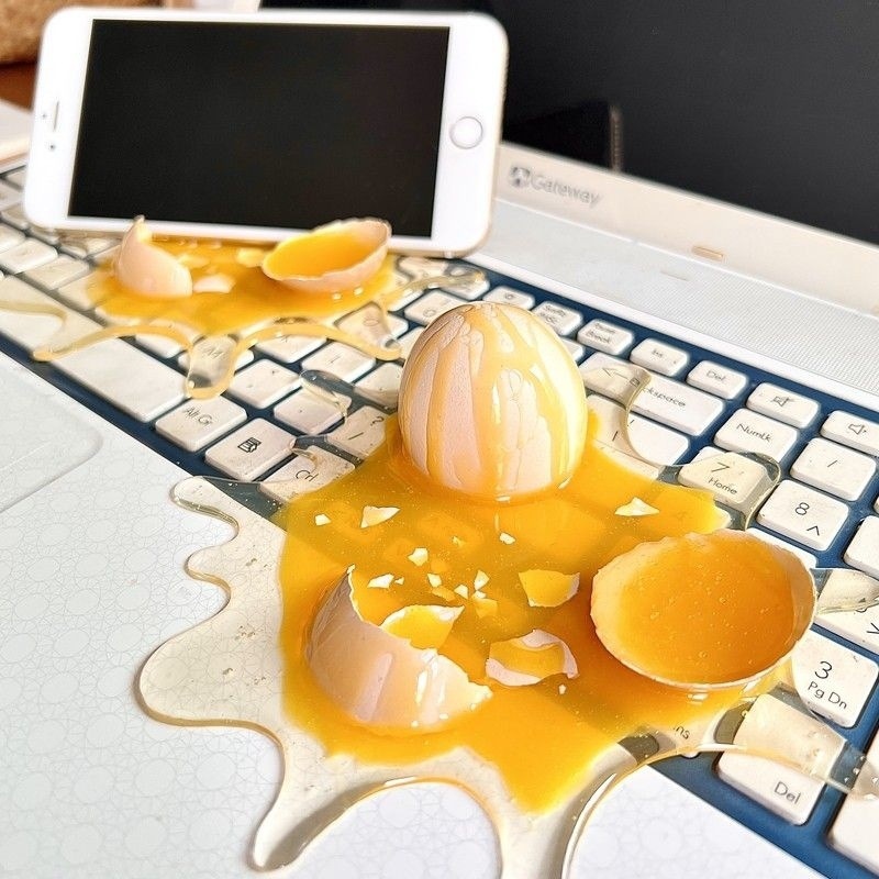 Home Office Tech Gadgets - Broken Egg Cell Phone Holder Stand